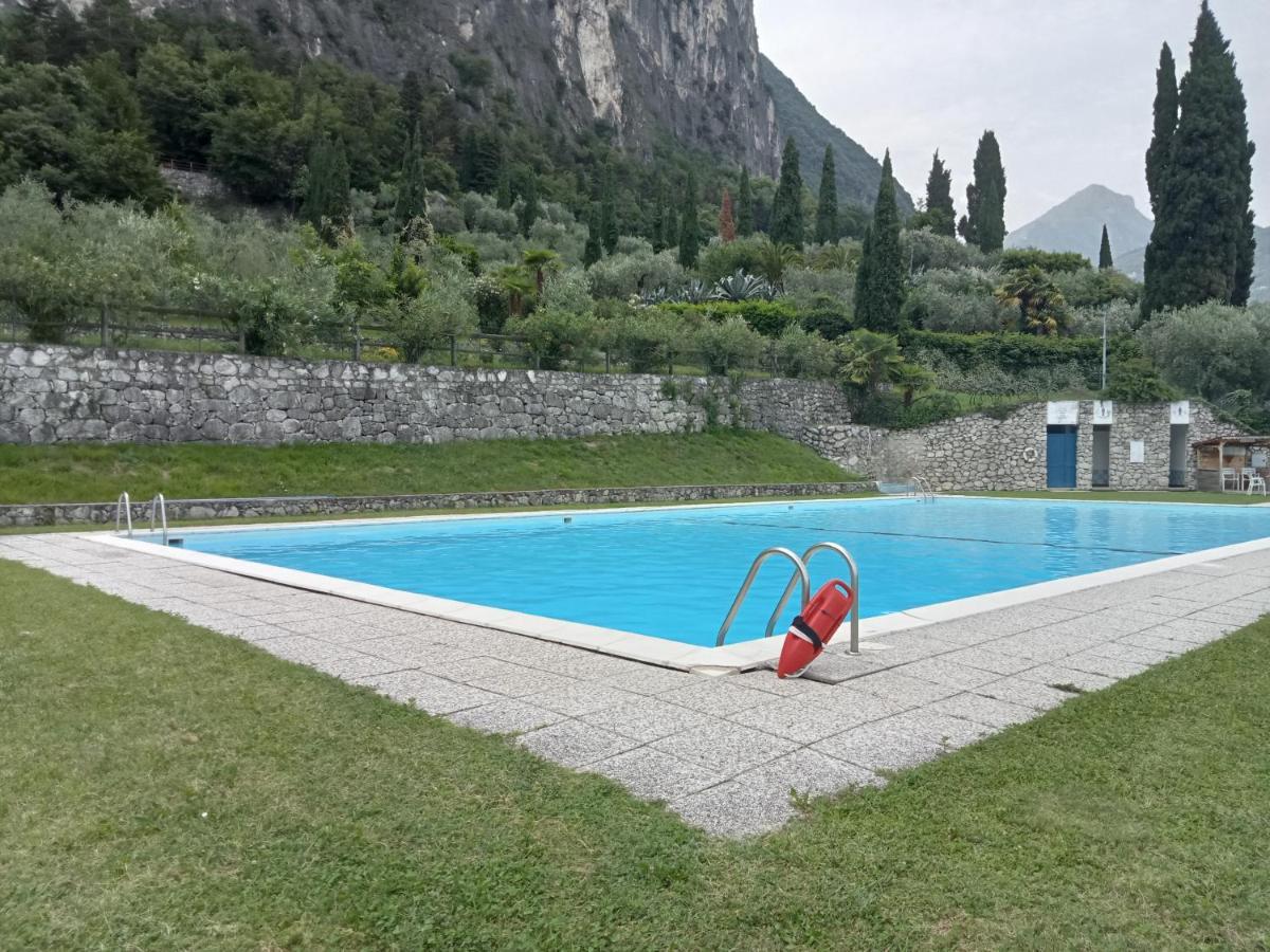 L'Angolo Di Pace E Relax Del Lago Di Garda 加尔达湖滨 外观 照片